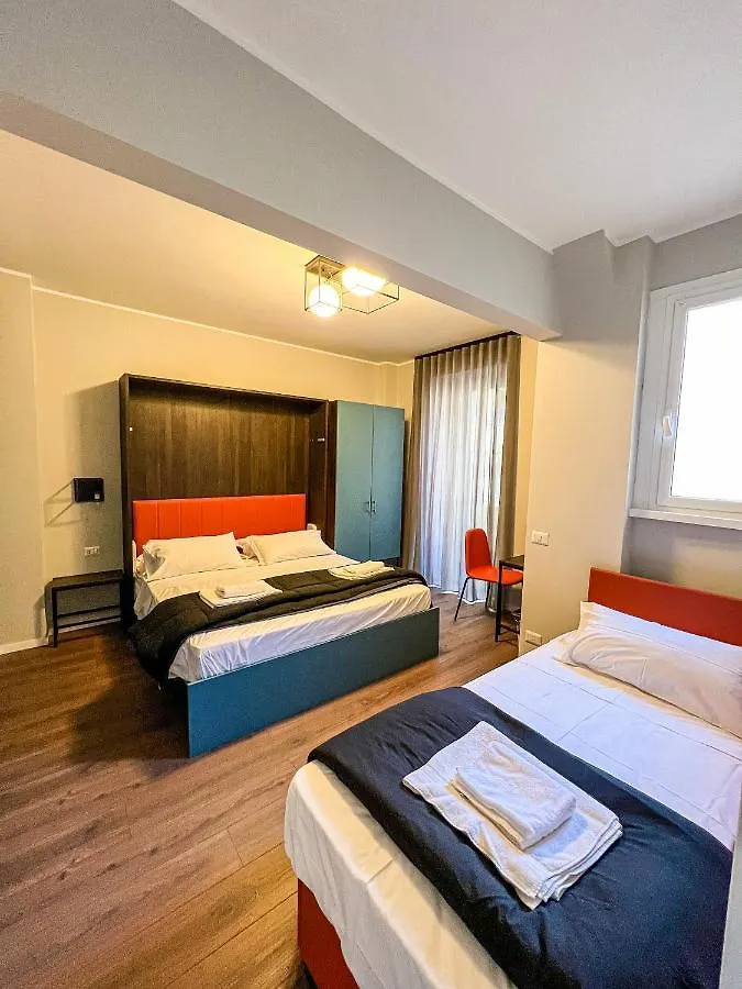 Luciano Licia Guest House Рим