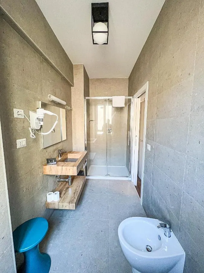 Luciano Licia Guest House Рим 0*,